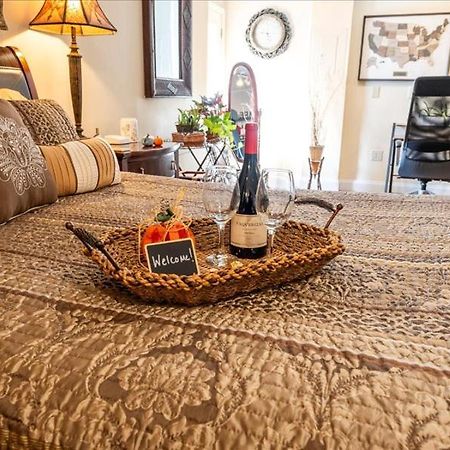 College Park-Orlando 5Star Villa Oasis - Home Away From Home - Quiet Neighborhood-Private Botanical Courtyard - Mins From Eola,Dt, Winter Park - Free Parking & Ev Plug In Exterior foto