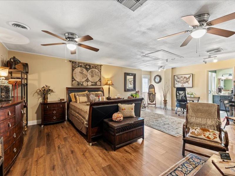 College Park-Orlando 5Star Villa Oasis - Home Away From Home - Quiet Neighborhood-Private Botanical Courtyard - Mins From Eola,Dt, Winter Park - Free Parking & Ev Plug In Exterior foto